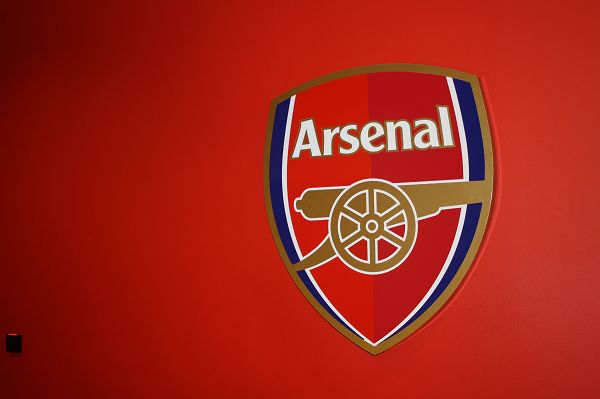 成都1-2不敌河南无缘夺冠，赛后官微大量球迷留言表示失望