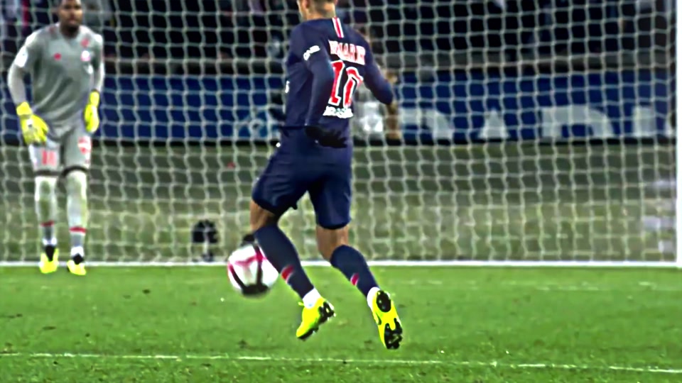 伯恩茅斯欲留塞梅约至赛季末，英超五强关注其解约条款