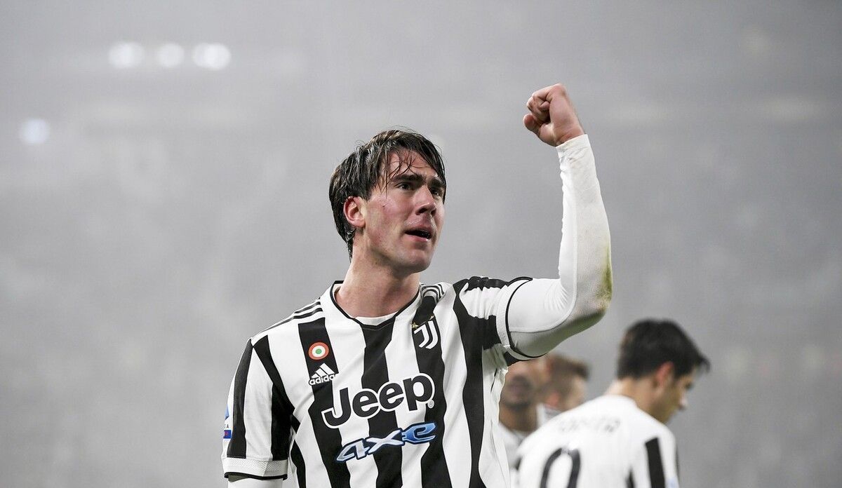 汉堡vs法兰克福：洛孔加、卢卡-武什科维奇首发，堂安律、达胡德出战（汉堡迎战法兰克福：洛孔加、卢卡-武什科维奇先发，堂安律、达胡德登场）