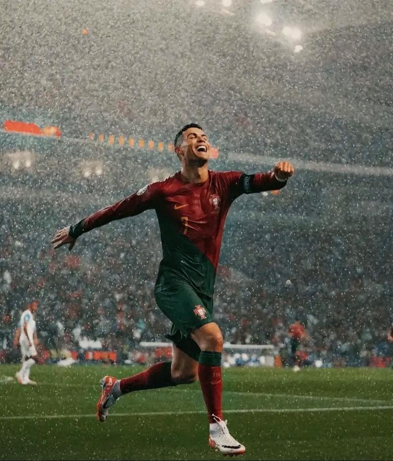 萨索洛主帅：AC米兰中场很有优势，莫德里奇是冠军球员（萨索洛主帅：AC米兰中场占优，莫德里奇是冠军级球员）