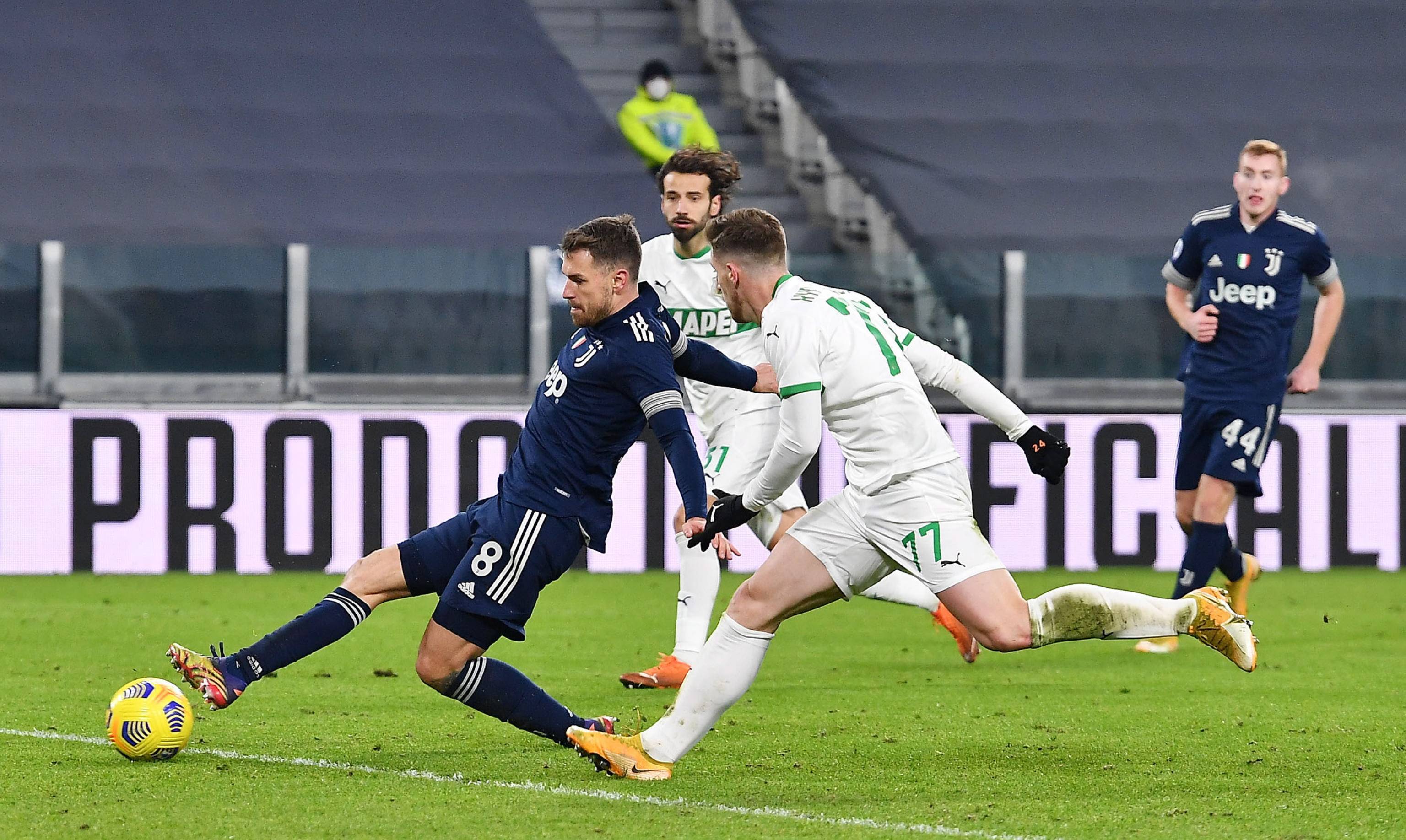 NBA杯战报：基昂特·乔治31分6助，爵士128-119击败国王