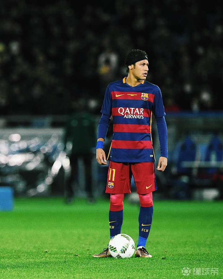 半场：亚特兰大0-1萨索洛，皮纳蒙蒂造点，贝拉尔迪点射