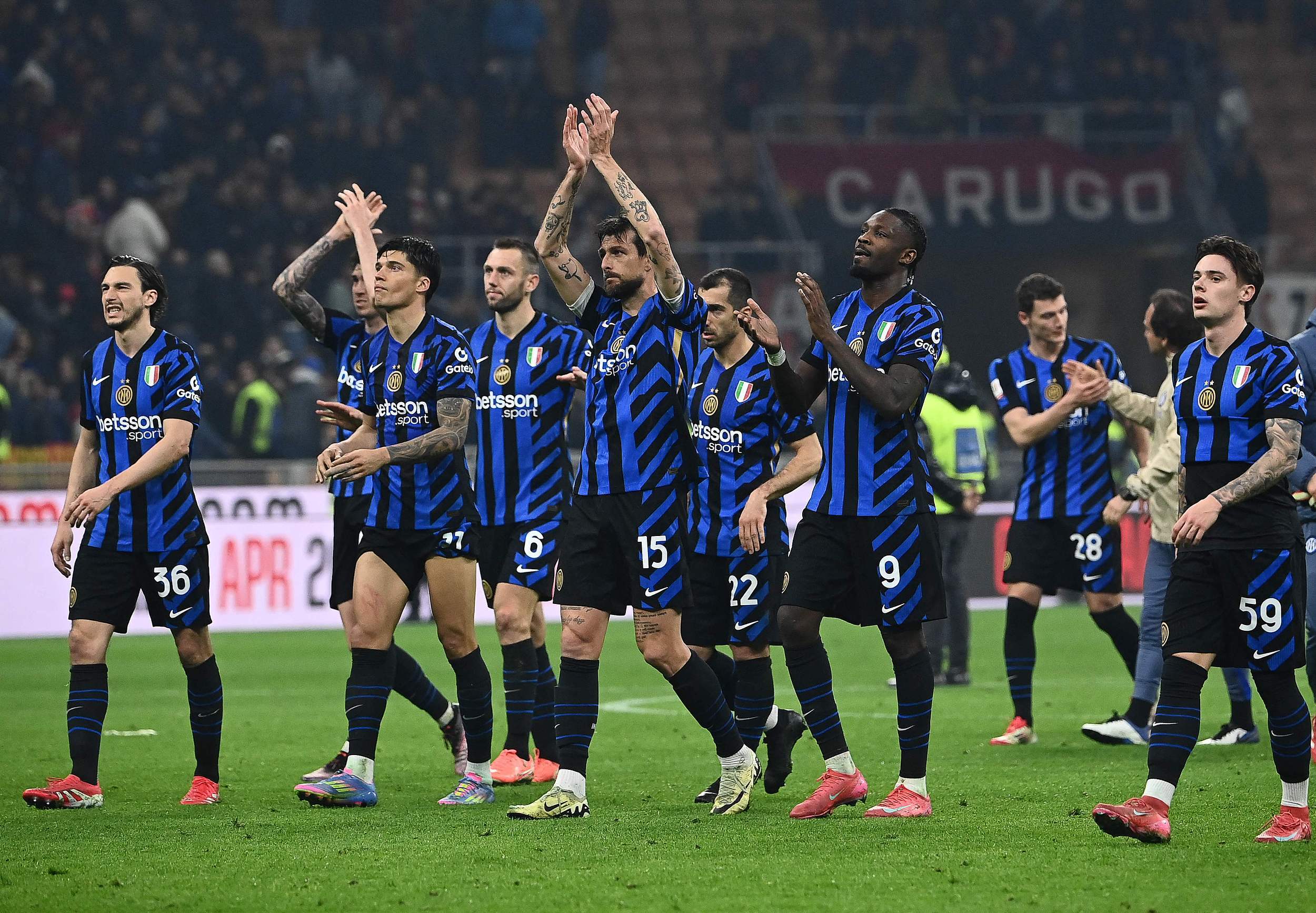 记者：伯恩利正就引进纽卡门将杜布拉夫卡进行谈判