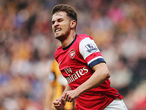 赫内斯：明年目标是德甲冠军；已准备庆祝活动？我们不想傲慢