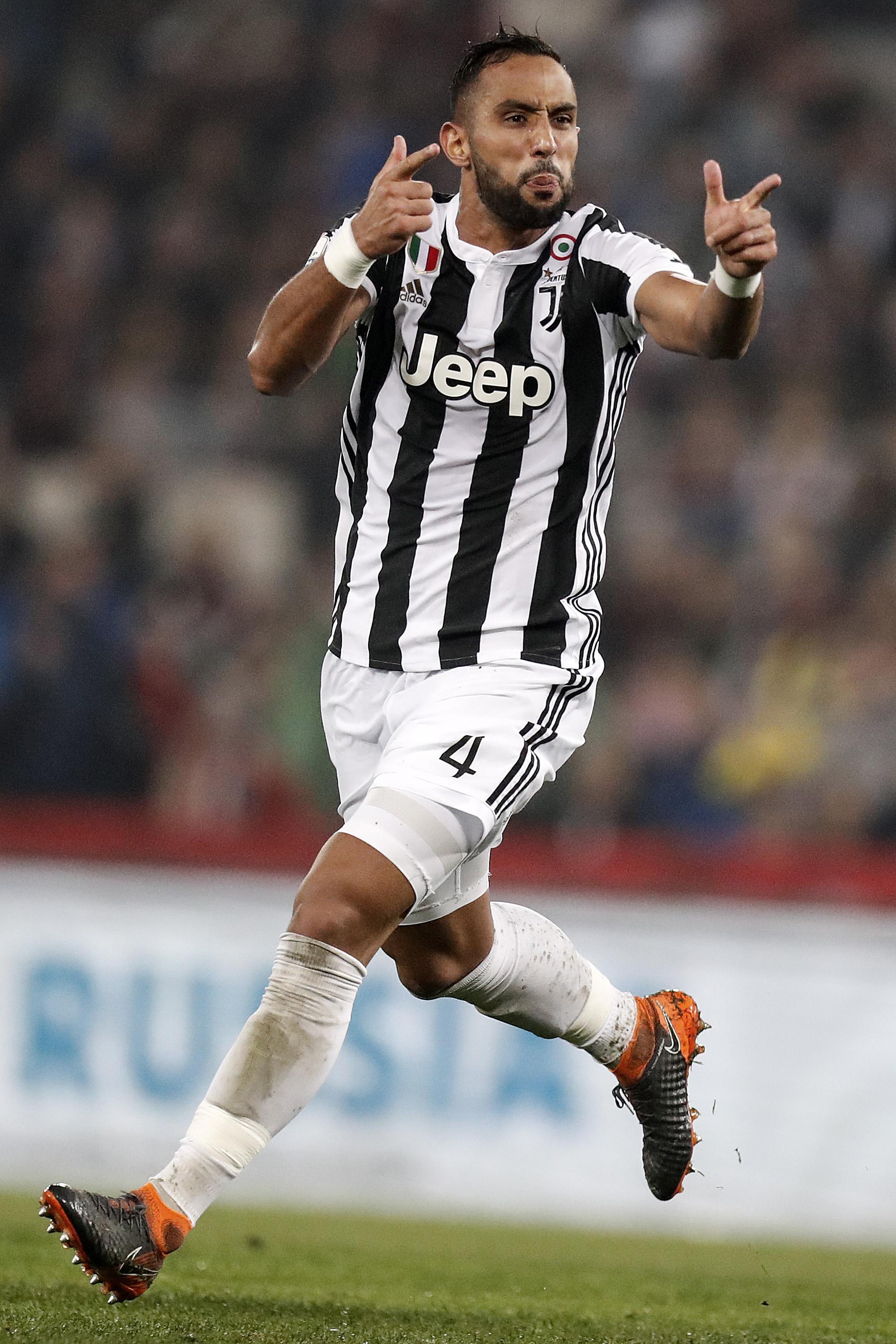 河有多长？詹皇连续上双近19年，期间经历245名不同队友